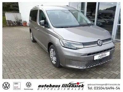 Używany VW Caddy Style 122 KM (89 kW) 2025 Beżowy Minivan