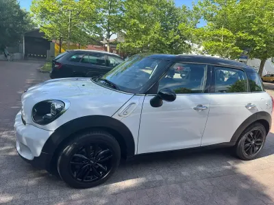 Gebraucht Mini Cooper 122 PS (89 kW) 2014 Weiß Kleinwagen