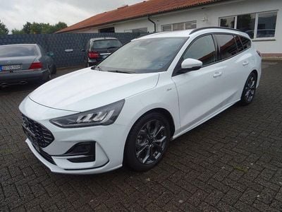 Gebraucht Ford Focus ST-Line 125 PS (91 kW) 2024 Weiß Kombi