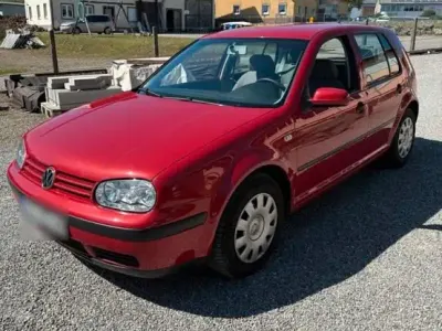 Gebraucht VW Golf IV 101 PS (74 kW) 2002 Rot Kleinwagen