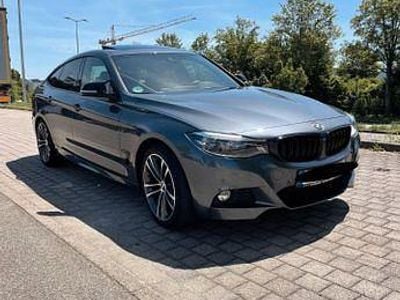 Gebraucht BMW 330 Sport Line 258 PS (189 kW) 2017 Limousine