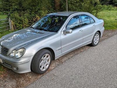 Mercedes C180