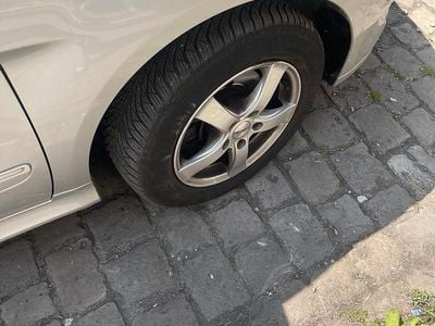 Mercedes B150