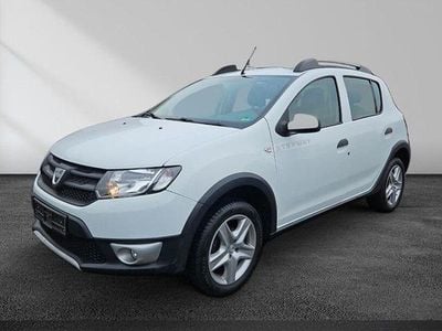 Gebraucht Dacia Sandero Stepway Ambiance 103 PS (75 kW) 2015 Weiß SUV
