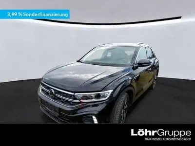 Second-hand VW T-Roc R-line 150 CP (110 kW) 2022 Negru SUV