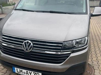 Gebraucht VW Multivan 150 PS (110 kW) 2021 Braun Van