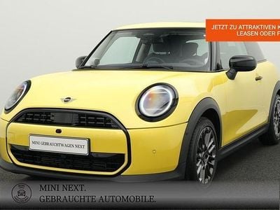 Gebraucht Mini Cooper Classic 156 PS (114 kW) 2024 Gelb Kleinwagen