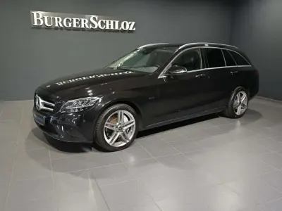 Używany Mercedes C300e Avantgarde 194 KM (142 kW) 2021 Czarny Sedan/Limuzyna
