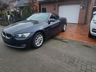 Usata BMW 320 Cabriolet 170 CV (125 kW) 2009 Blu Cabrio