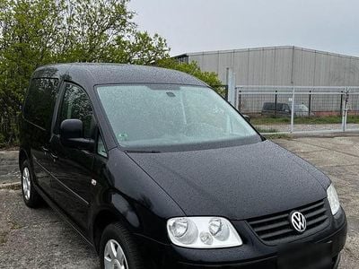 Usata VW Caddy Team 105 CV (77 kW) 2010 Nero Monovolume