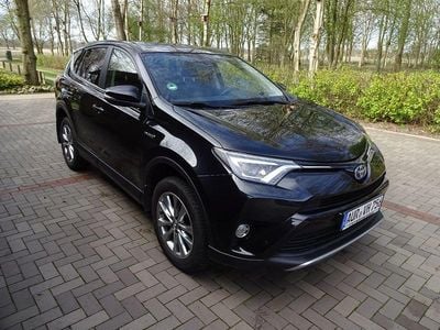 Usata Toyota RAV4 Hybrid Executive 197 CV (144 kW) 2017 Nero SUV