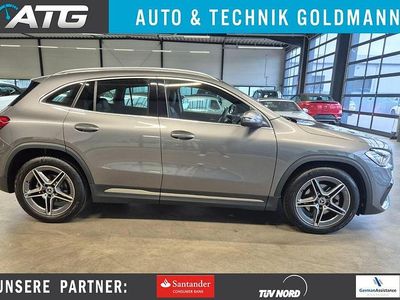 Mountaingrau Gebraucht 2023 Mercedes GLA200 AMG line SUV | 35.890 € (Fairer Preis)