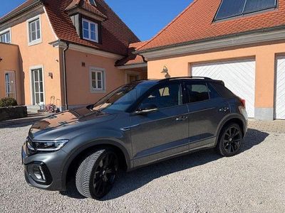 Second-hand VW T-Roc R-line 190 CP (139 kW) 2024 Gri SUV