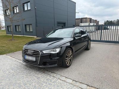 Gebraucht Audi A6 Comfort 249 PS (183 kW) 2015 Schwarz Kombi