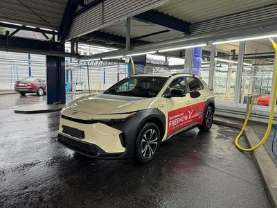 Gebraucht Toyota bZ4X Comfort 160 kW (218 PS) 2023 Schwarz SUV