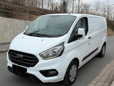 Begagnad Ford Transit Custom 131 HK (96 kW) 2019 Vit Minibuss