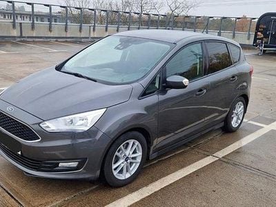 Grau Gebraucht 2018 Ford C-MAX Titanium Van / Kleinbus | 11.150 € (Fairer Preis)