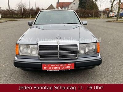 Grau Gebraucht 1992 Mercedes E230 Limousine | 14.999 €