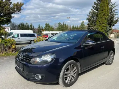 Gebraucht VW Golf Cabriolet Basis 105 PS (77 kW) 2015 Violet Cabrio