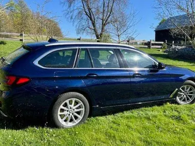 Używany BMW 530 Sport Line 252 KM (185 kW) 2023 Niebieski Kombi