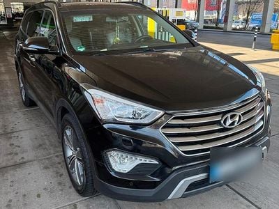 Gebraucht Hyundai Grand Santa Fe 204 PS (150 kW) 2016 Schwarz SUV