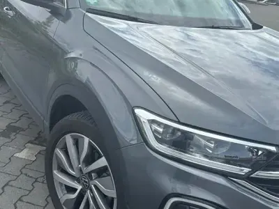 Gebraucht VW T-Roc Cabriolet Move 150 PS (110 kW) 2025 Grau SUV