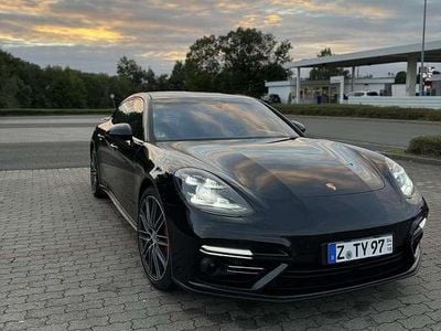 Porsche Panamera Turbo