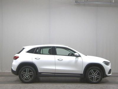 Mercedes GLA200