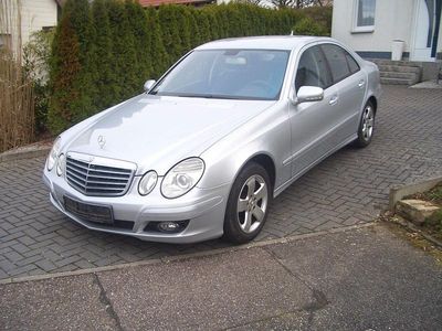 Gebraucht Mercedes 200 136 PS (100 kW) 2006 Silber Limousine