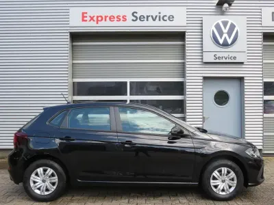 Gebraucht VW Polo 80 PS (58 kW) 2025 Deep black perleffekt Kleinwagen
