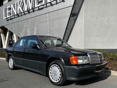 Usata Mercedes 190 170 CV (125 kW) 1986 Nero Berlina