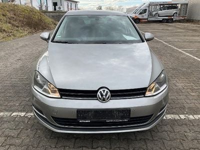 Gebraucht VW Golf VII Trendline 86 PS (63 kW) 2015 Grau metallic Limousine