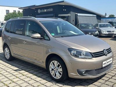 Beige Gebraucht 2013 VW Touran Life Van / Kleinbus | 6.400 € (Fairer Preis)