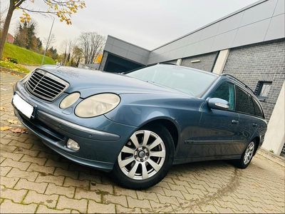 Mercedes E270