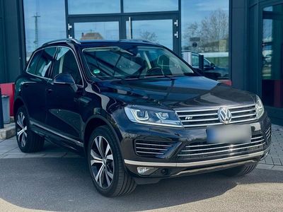 Gebraucht VW Touareg R-line 262 PS (192 kW) 2015 Schwarz SUV