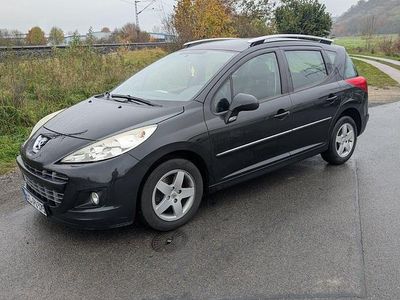 Schwarz Gebraucht 2012 Peugeot 207 Kombi | 4.200 € (Etwas zu teuer)