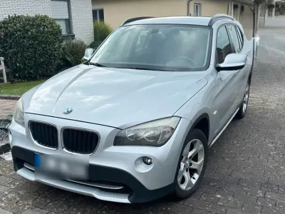Gebraucht BMW X1 175 PS (128 kW) 2011 Silber SUV