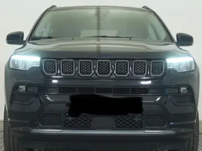 Gebraucht Jeep Compass Altitude 190 PS (139 kW) 2022 Schwarz SUV
