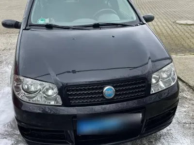 Gebraucht Fiat Punto 59 PS (43 kW) 2005 Schwarz Kleinwagen