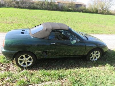Gebraucht MG F 145 PS (106 kW) 2000 Grün Cabrio