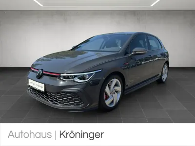Gebraucht VW Golf VIII GTI 245 PS (180 kW) 2024 Grau Limousine