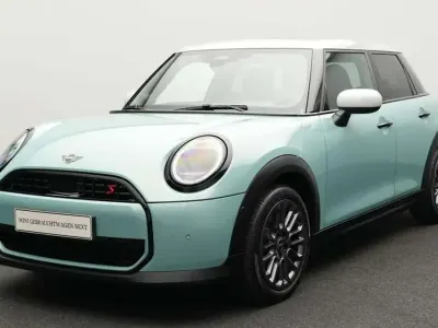 Gebraucht Mini Cooper S Classic 204 PS (150 kW) 2025 Grün Kleinwagen