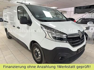 Weiß Gebraucht 2020 Renault Trafic Komfort Van / Kleinbus | 15.990 € (Guter Preis)