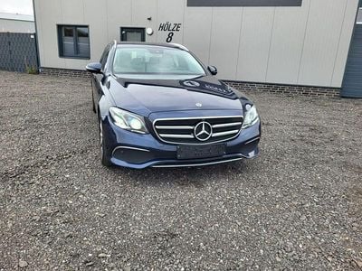 Mercedes E200