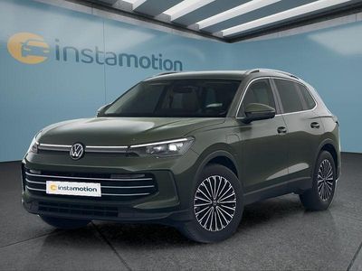 Grün Gebraucht 2024 VW Tiguan SUV | 45.849 € (Fairer Preis)