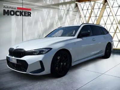 Gebraucht BMW 330 M Sport 245 PS (180 kW) 2024 Mineralweiss metallic Kombi
