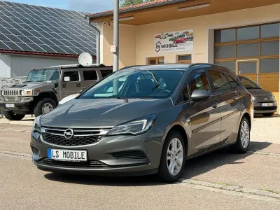 Gebraucht Opel Astra Edition 110 PS (80 kW) 2019 Grau Kombi