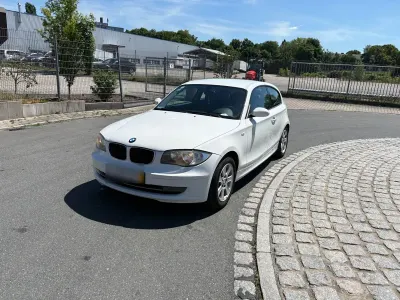 Usado BMW 116 122 CV (89 kW) 2008 Blanco Utilitario