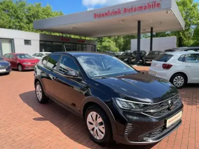 Gebraucht VW Taigo Life 95 PS (69 kW) 2022 Black magic perl SUV