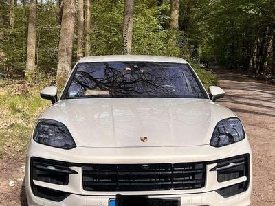 Second-hand Porsche Cayenne Basis 340 CP (250 kW) 2024 SUV